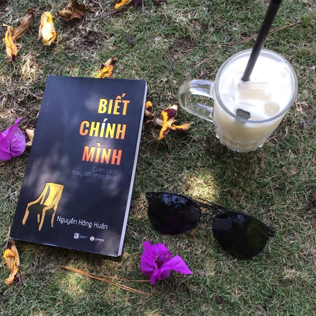 Kaitago - Đọc sách tại quán cafe nào đó ở Đà Lạt